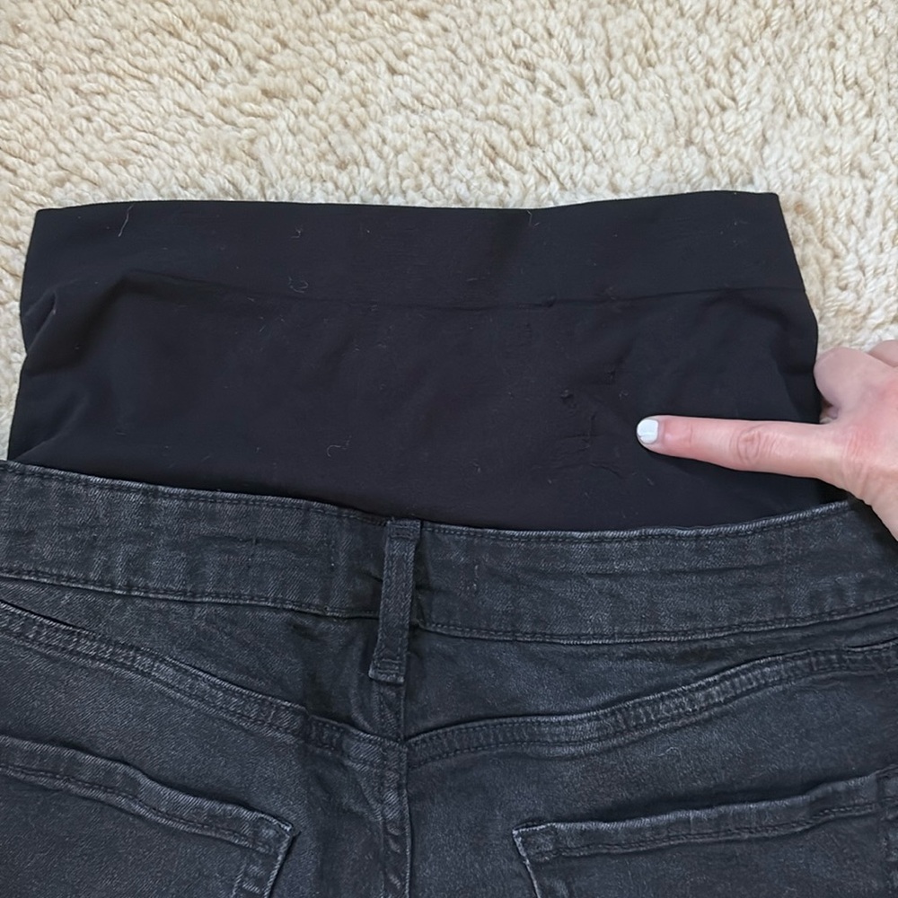 Seraphine Over the Bump Denim Maternity Shorts - Picture 14 of 14